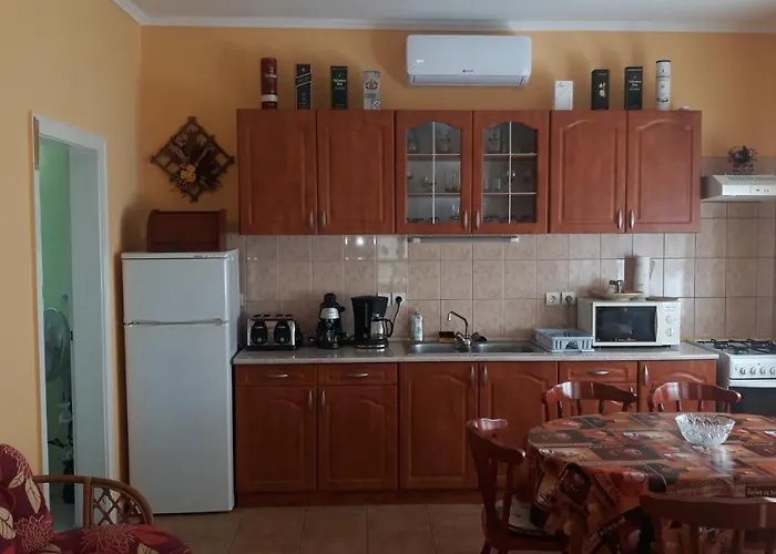 Kiraly Appartement Fonyód